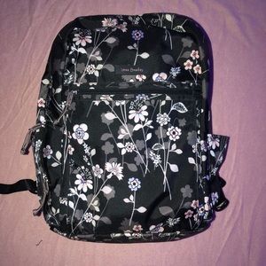 VERA BRADLEY BACKPACK🤩